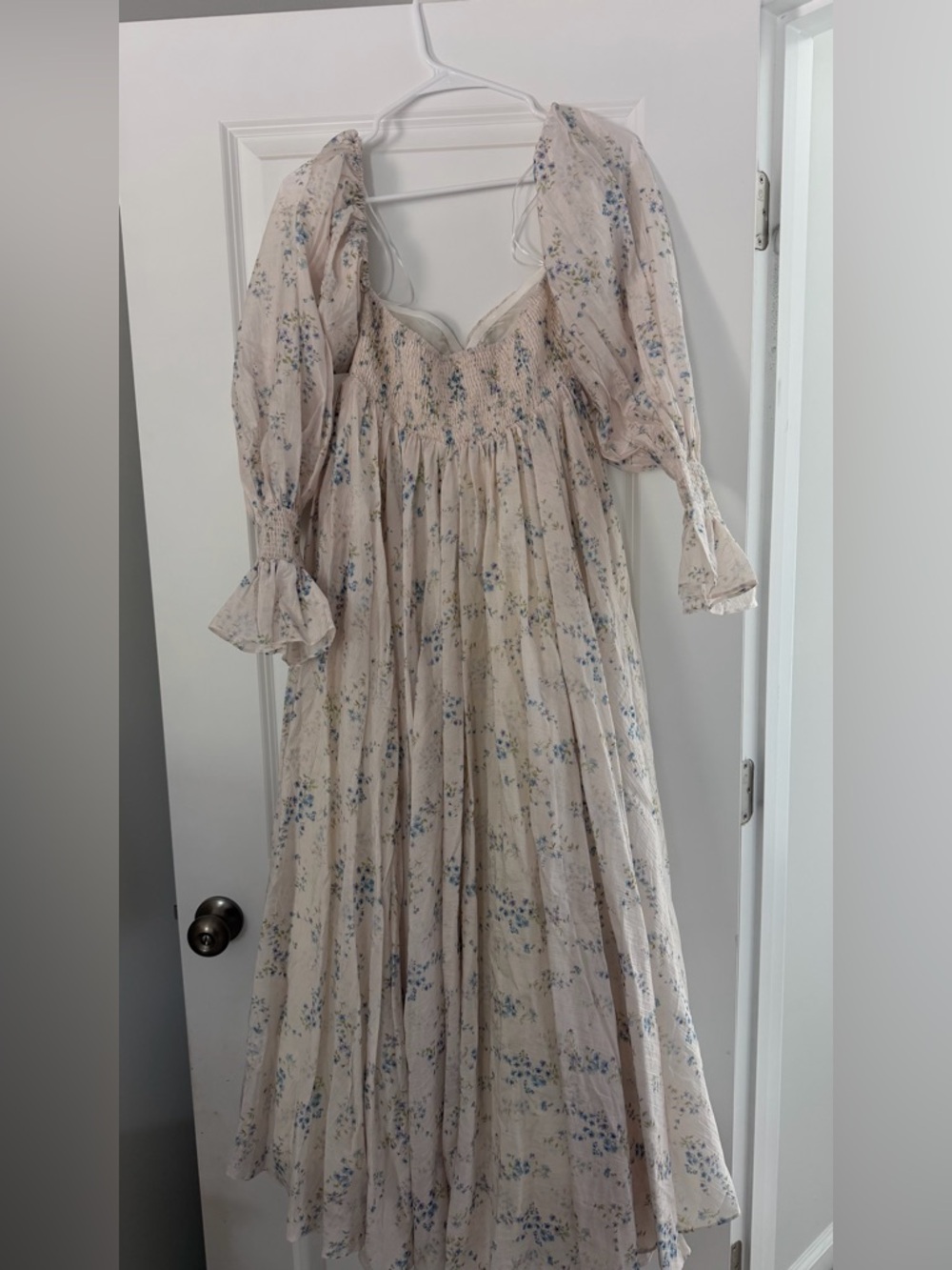 Worth Collective Delilah Maxi Dress in Blue Floral - Picture 3 of 5